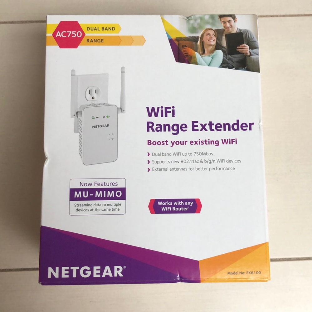 Netgear wifi range extender- new in box